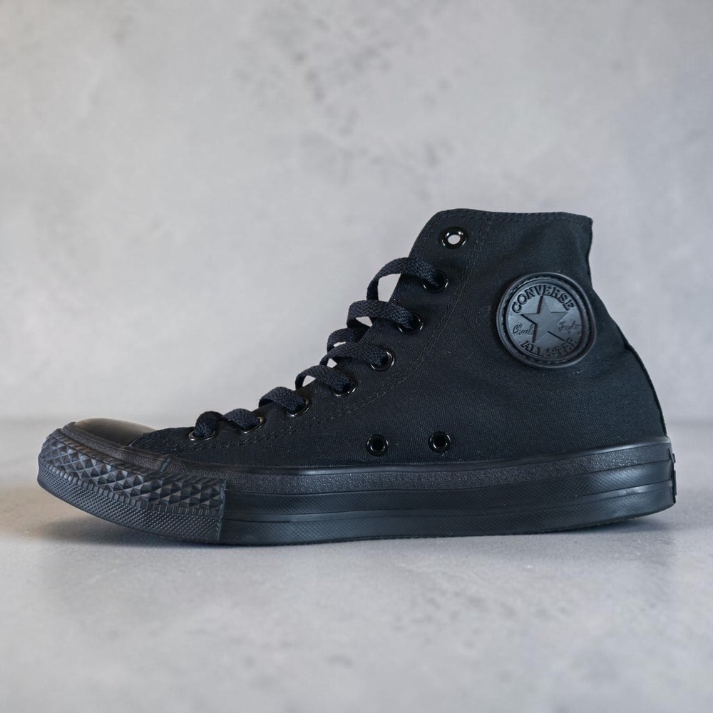 Converse Chuck Taylor All Star High Top Triple Black - M3310 Womens 10 / Mens 8